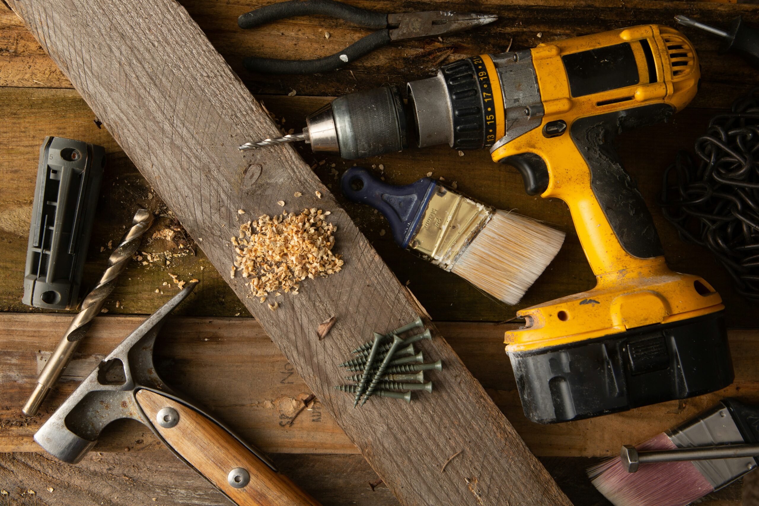 Cordless drill buyer's research analysis — 1247 Amazon reviews breakdown for beginners