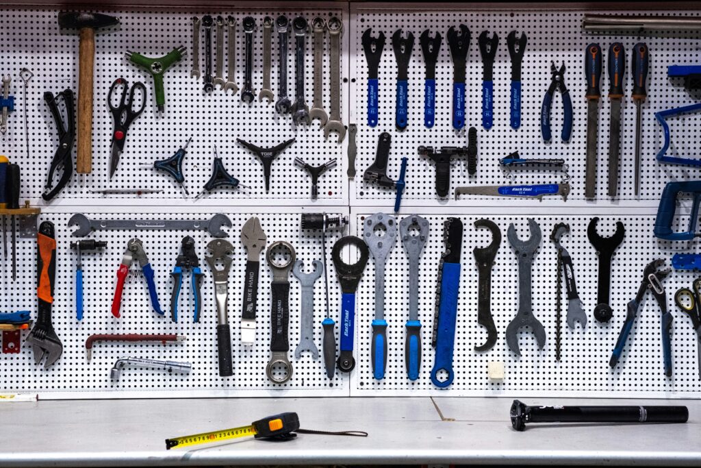 Quality hand tools that last — hammer screwdriver tape measure